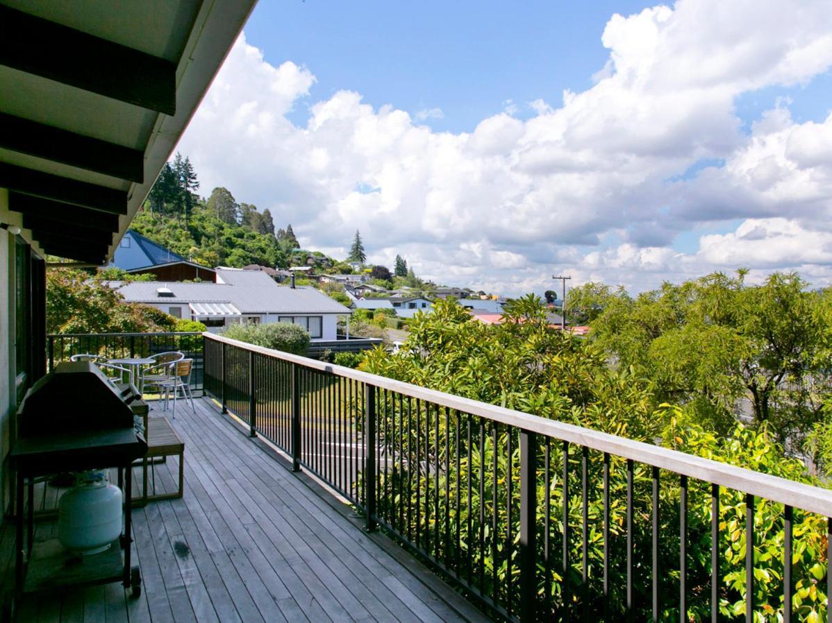 Acacia View At No 3 - Acacia Bay Holiday Home 타우포 호 외부 사진
